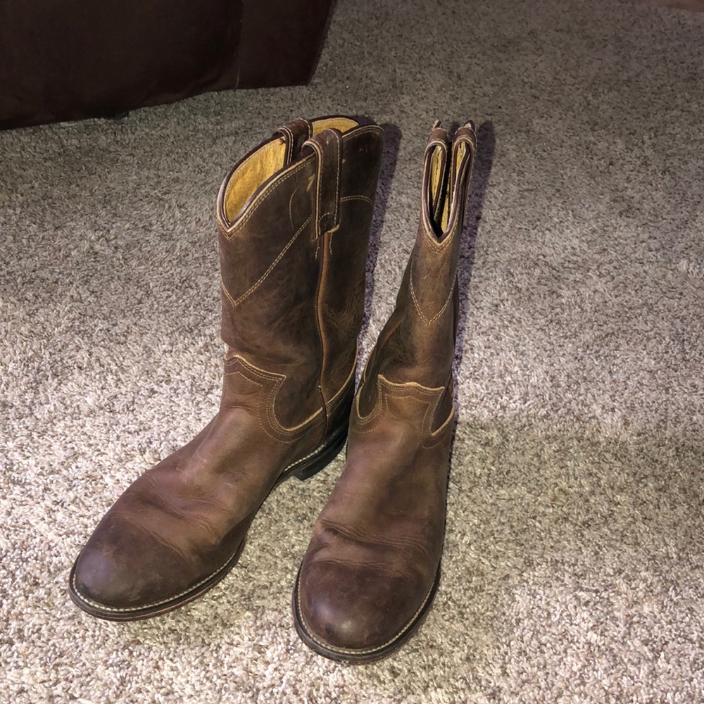 Justin slip on boots